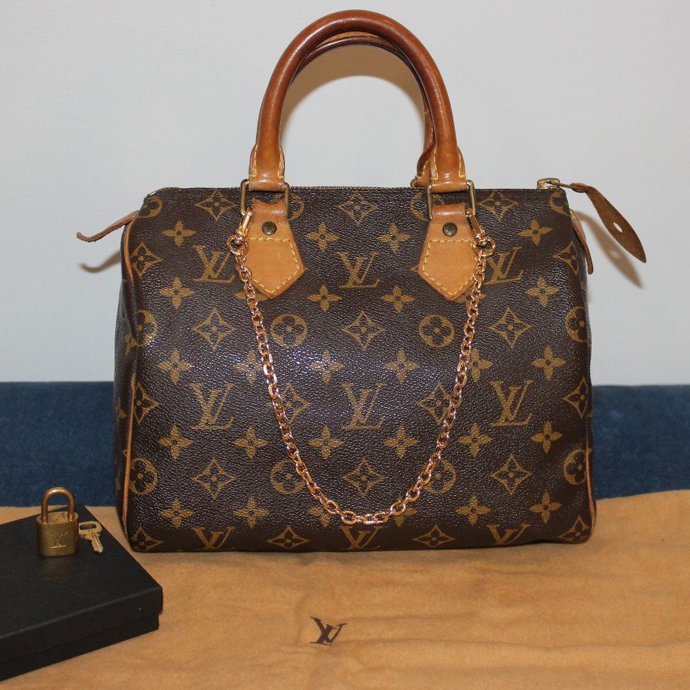 Louis Vuitton LV Monogram Speedy Vintage Handbag Purse Bundle